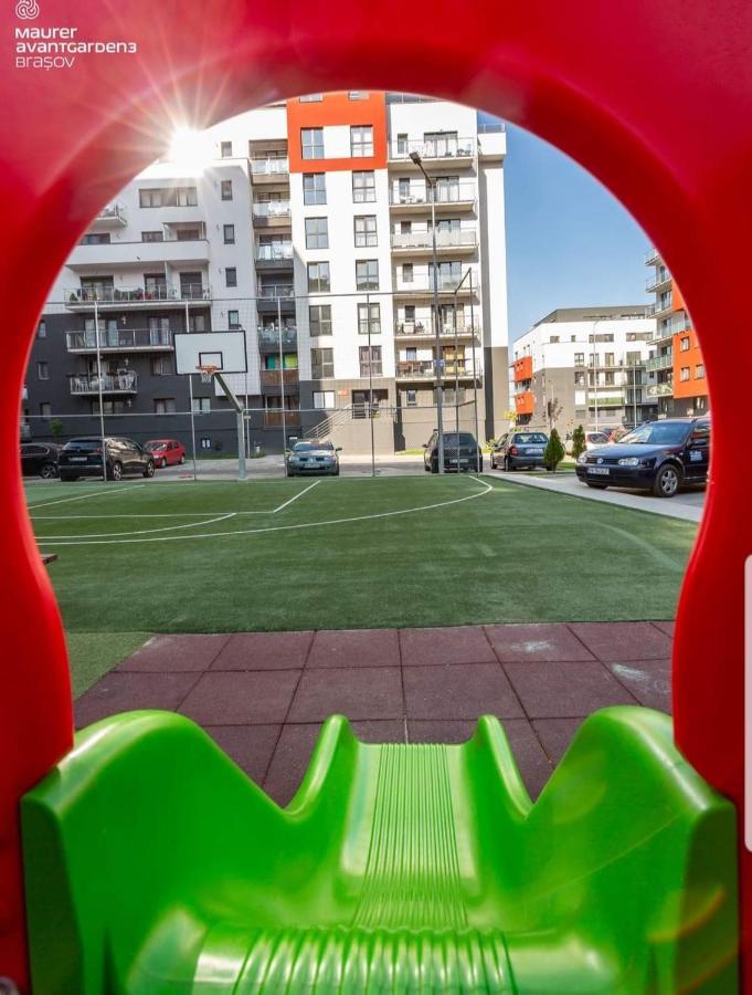 Korona Studio Brassó Kültér fotó